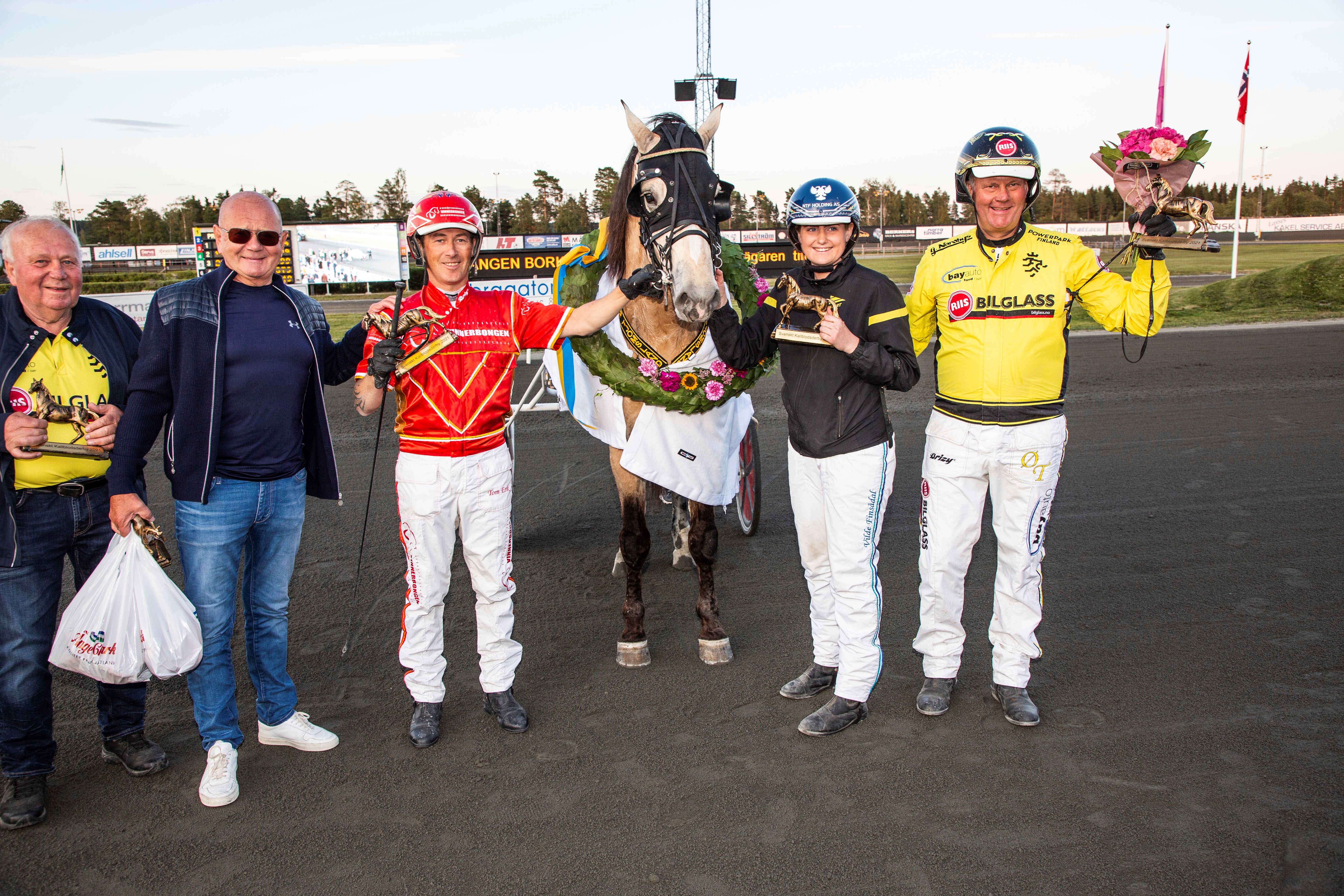 Tangen Bork leverte et heroisk løp som fjorårets vinner av det svenske kallblods-derbyet, i oppdretterpremier resulterte dette løpet isolert i en utbetaling på i overkant av kr. 41 000 for oppdretter Jørn Gunnar Nilsen. (Foto: Hesteguiden.com)